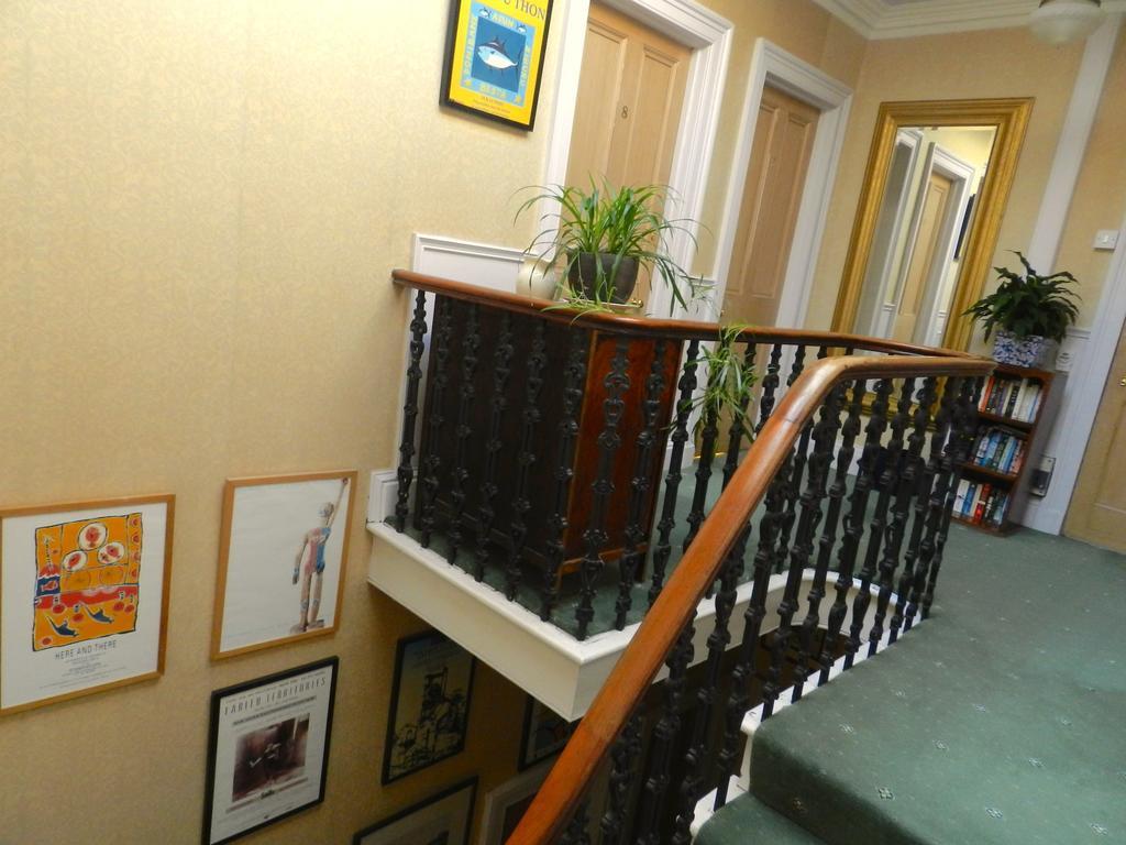 Balmoral Guesthouse Edinburgh Bagian luar foto